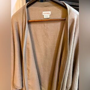 CUYANA Baby Alpaca Square Edge Cape, Camel